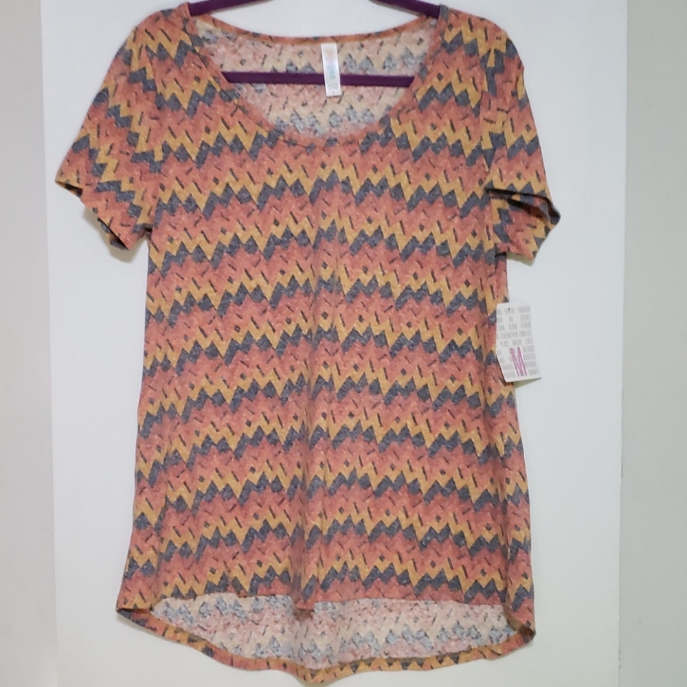 NWT LuLaRoe Classic T